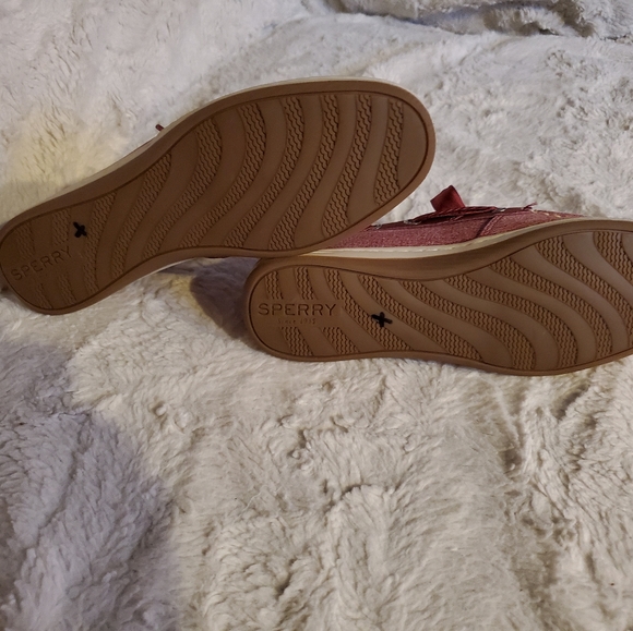 Sperry topsider women's 6.5 boat shoes in red! Super cute, like new! - Picture 7 of 13